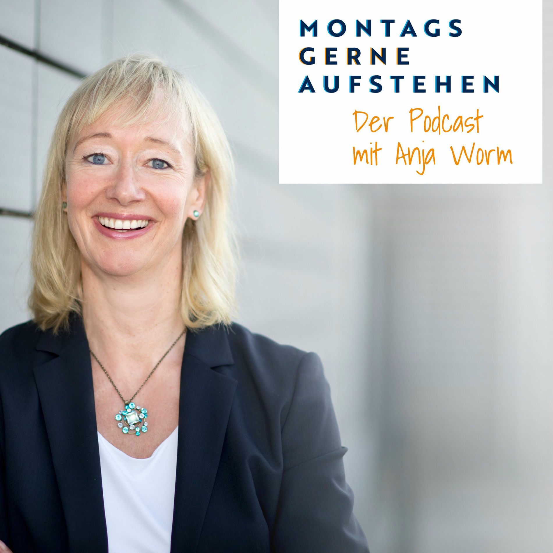 Show cover of Montags Gerne Aufstehen | Berufliche Neuorientierung | Karriere | Job Crafting | Nie wieder unzufrieden im Job |