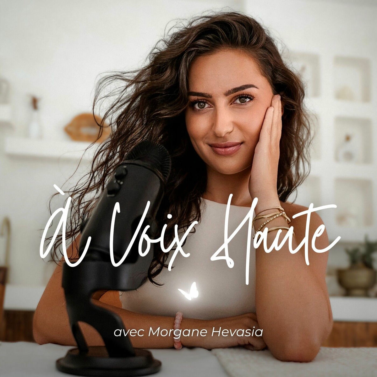 Show cover of À Voix Haute