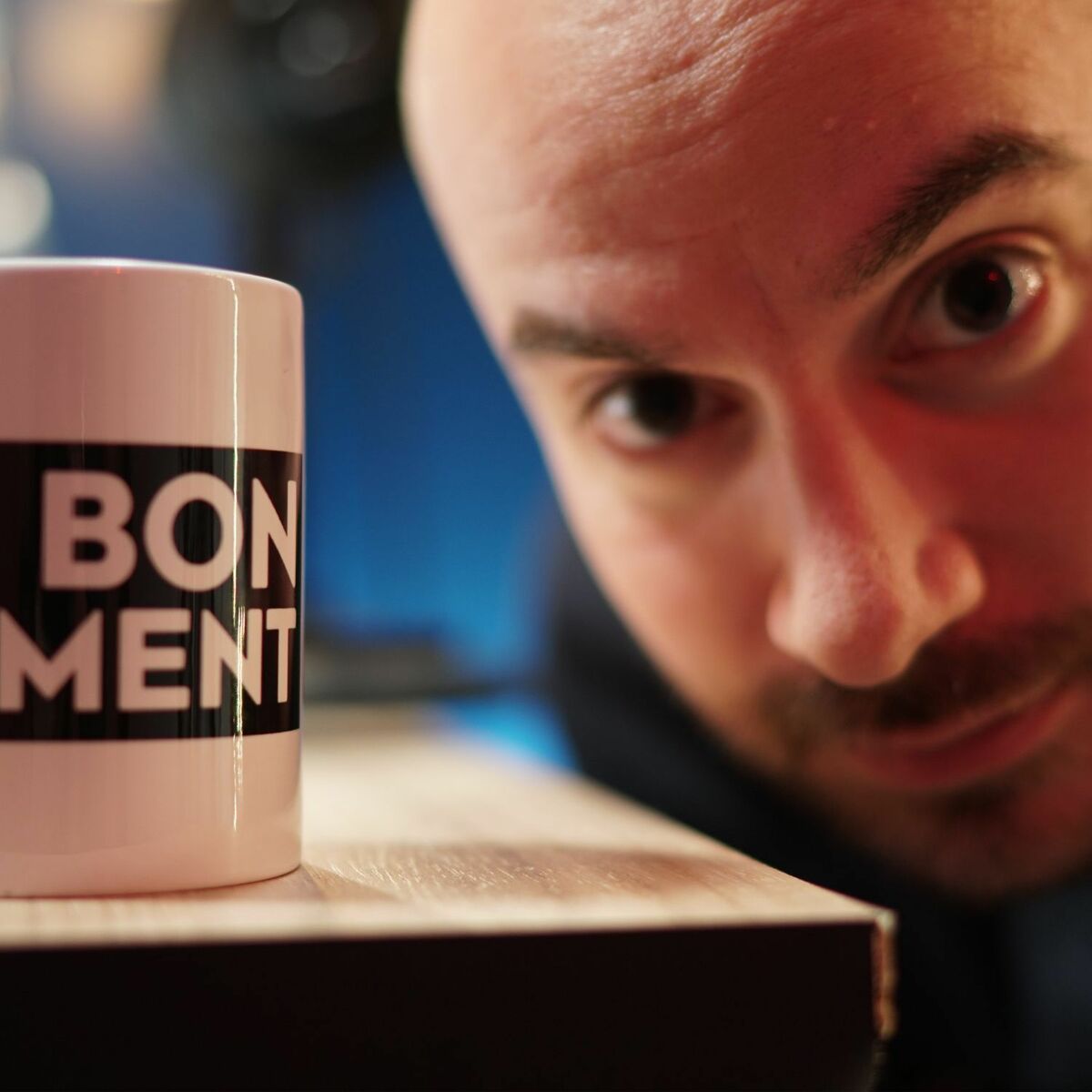Show cover of Un Bon Moment avec Kyan KHOJANDI et NAVO
