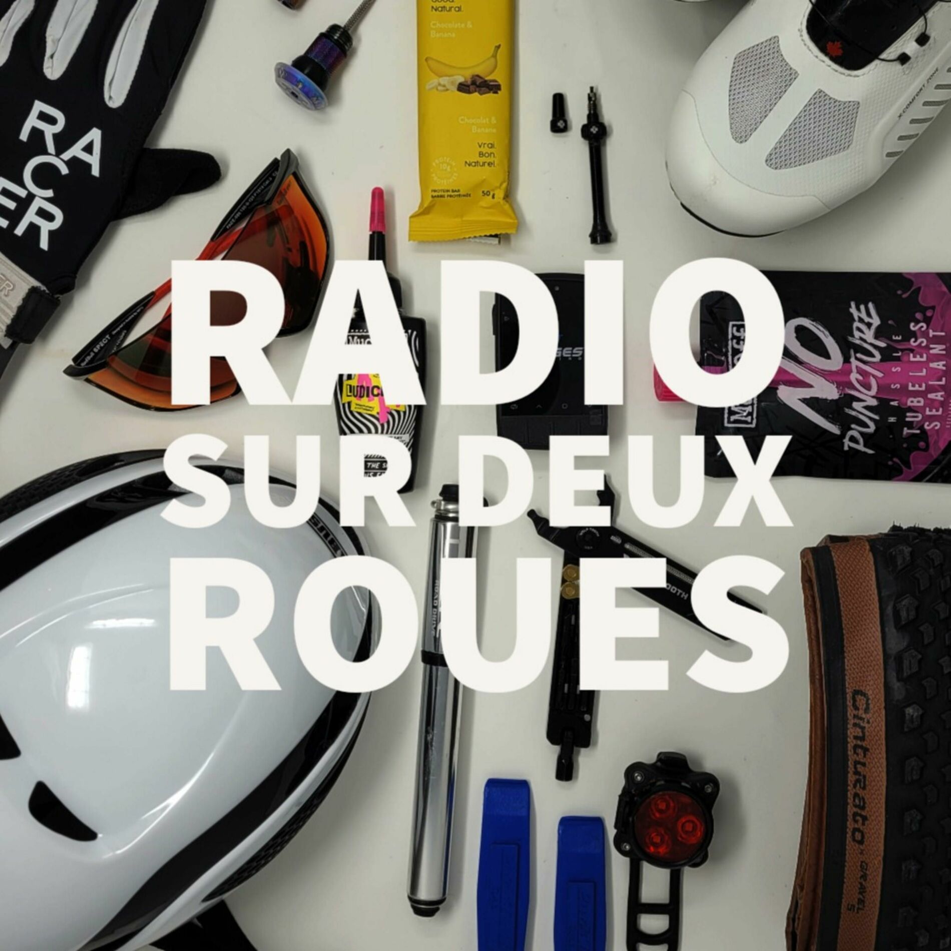 Show cover of Sur deux roues