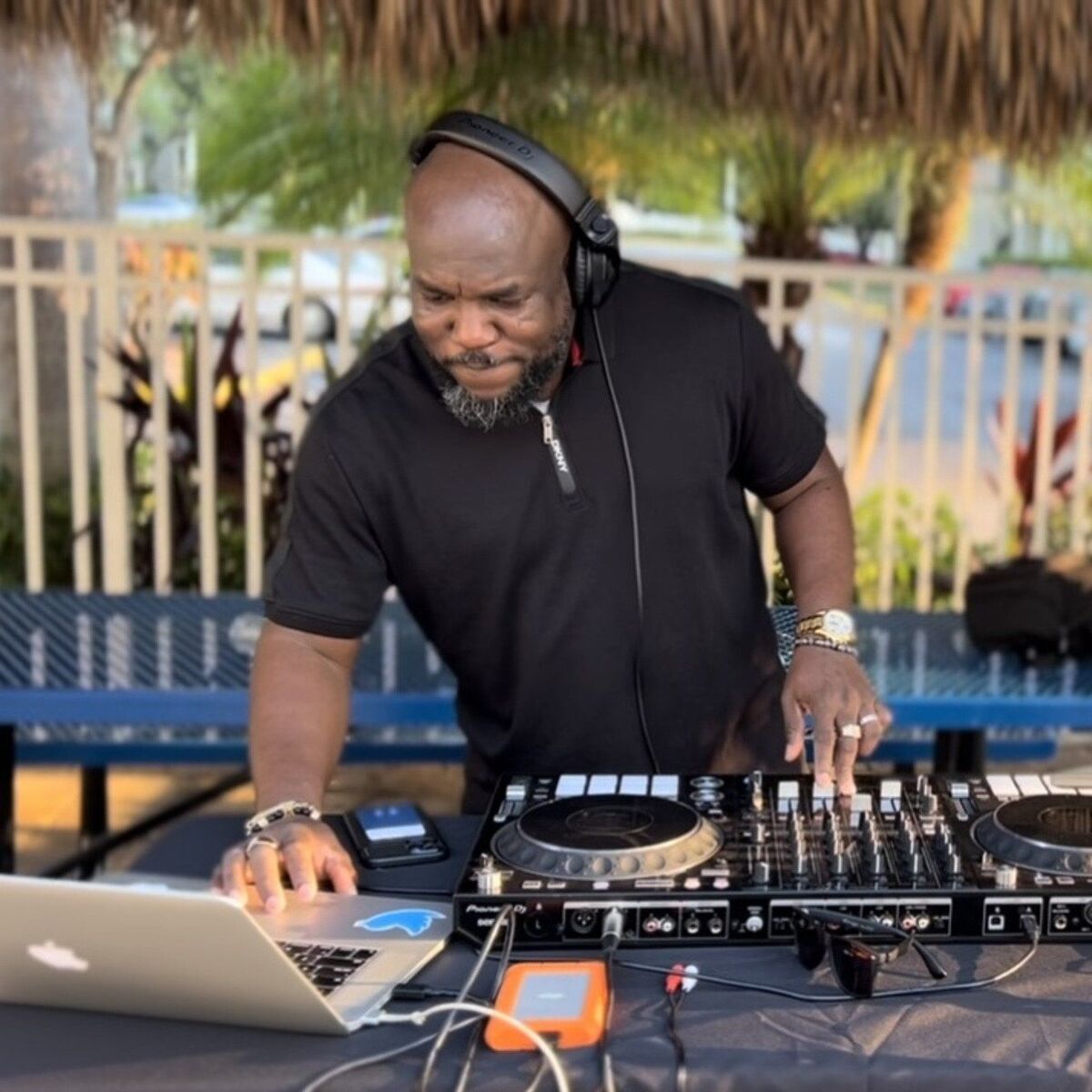 Show cover of DJ_burst305