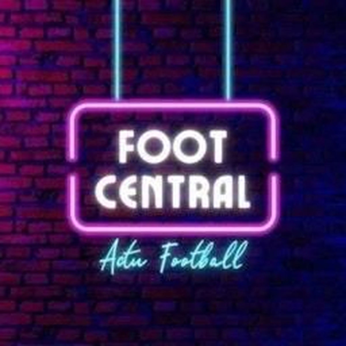 Show cover of Foot Central