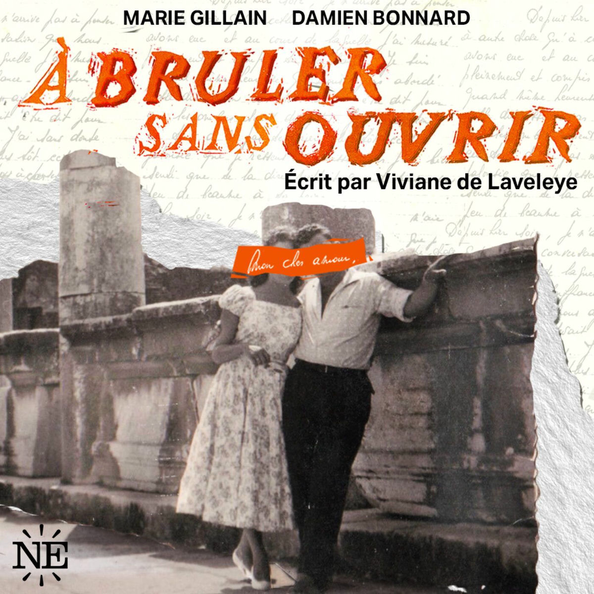 Show cover of À Brûler Sans Ouvrir