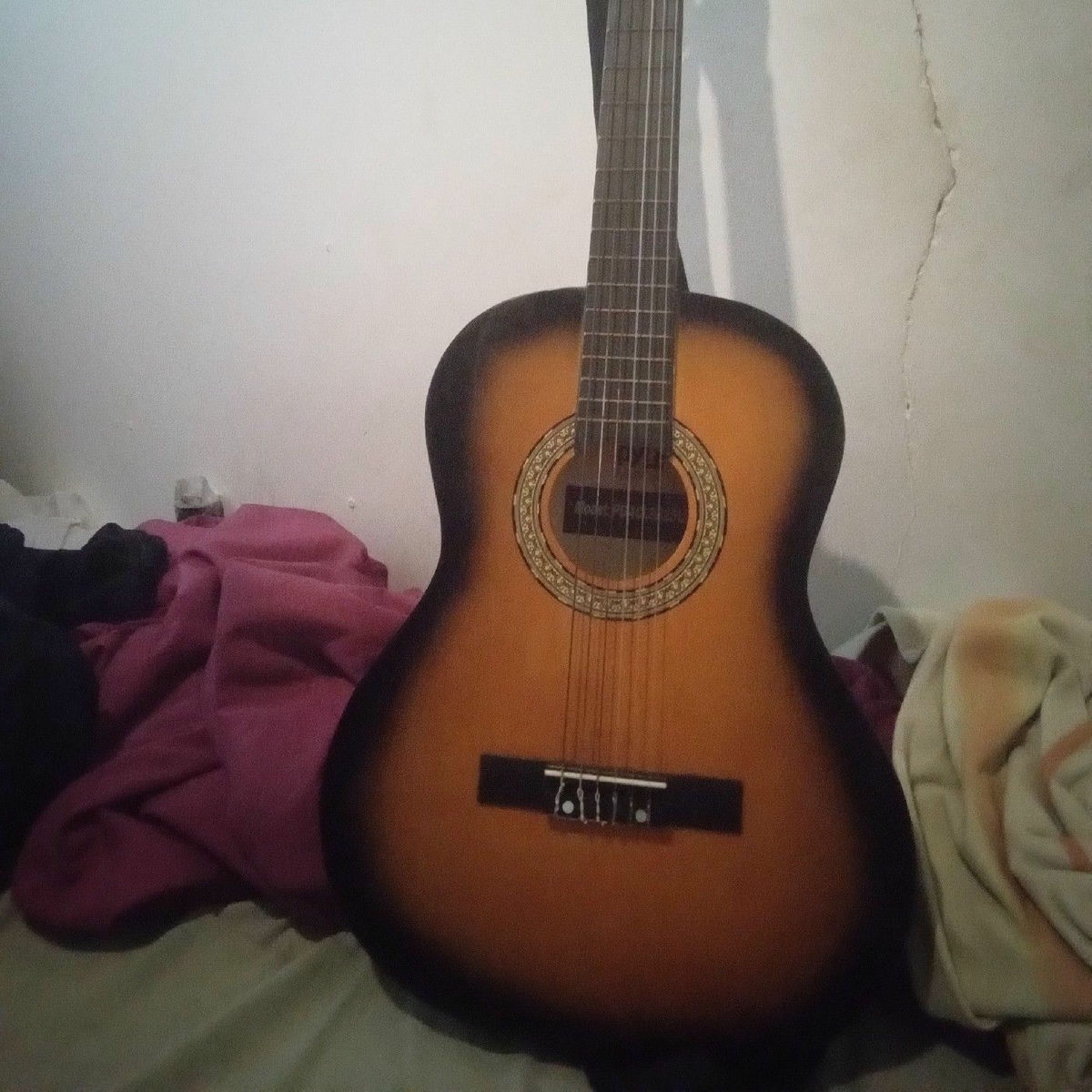 Show cover of Cuentos para reir y aprender