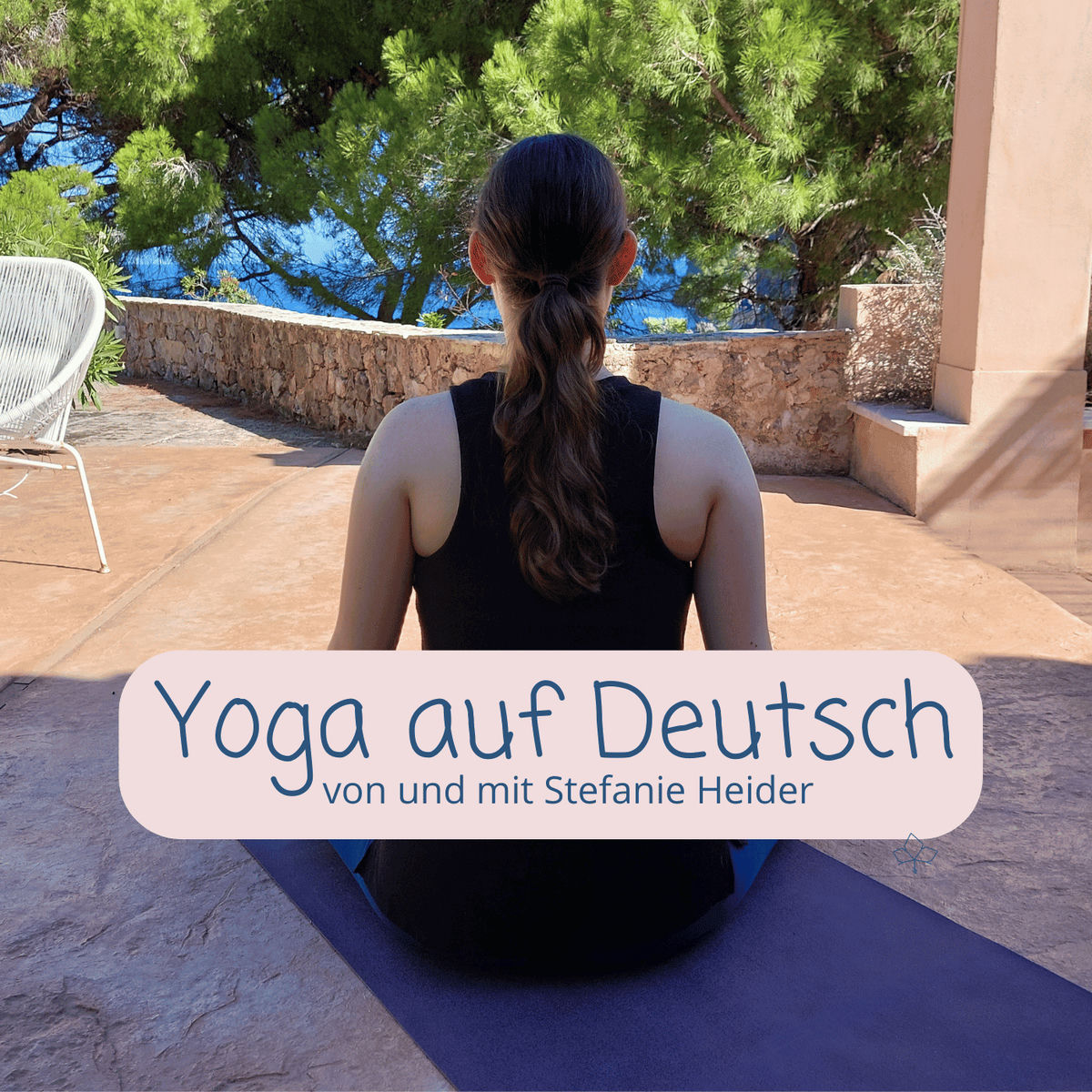 Show cover of Yoga auf Deutsch