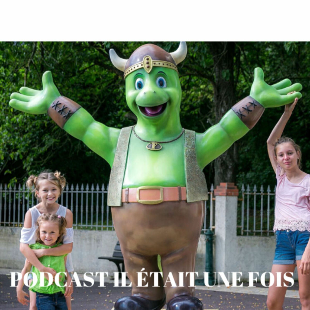 Show cover of Festyland