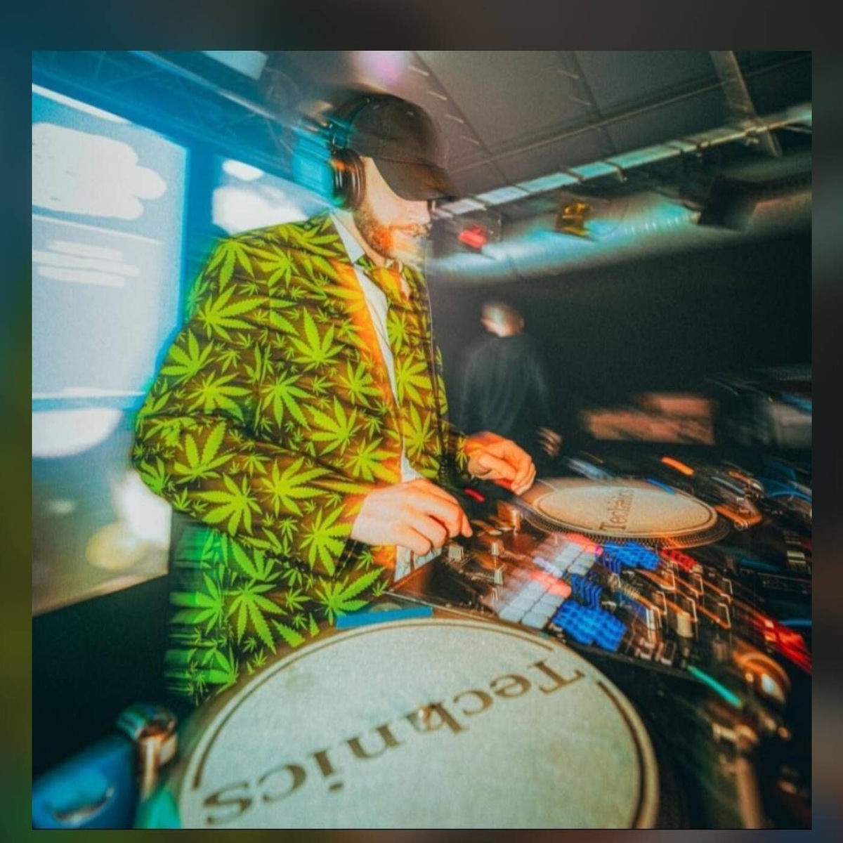 Show cover of 30 Minutes Techno 2.0 Power DJ Set [TikTok Exclusive 2023]