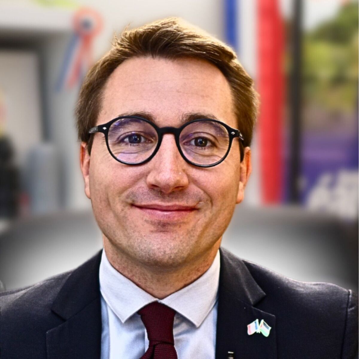 Show cover of L'actu politique par Antoine Léaument