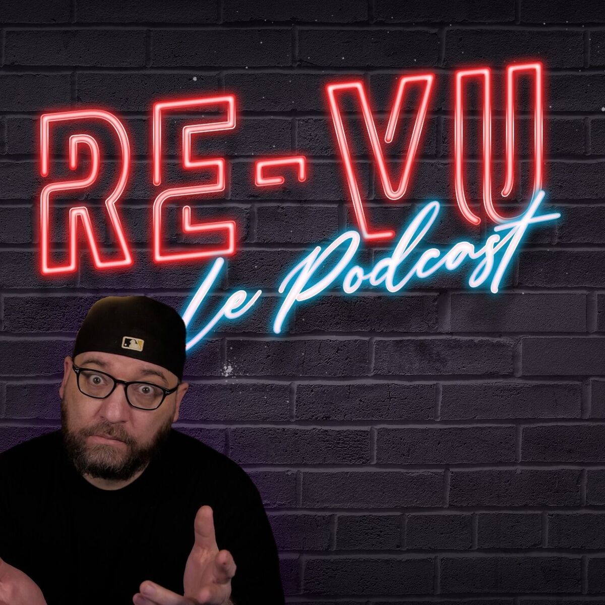 Show cover of RE-VU Le Podcast