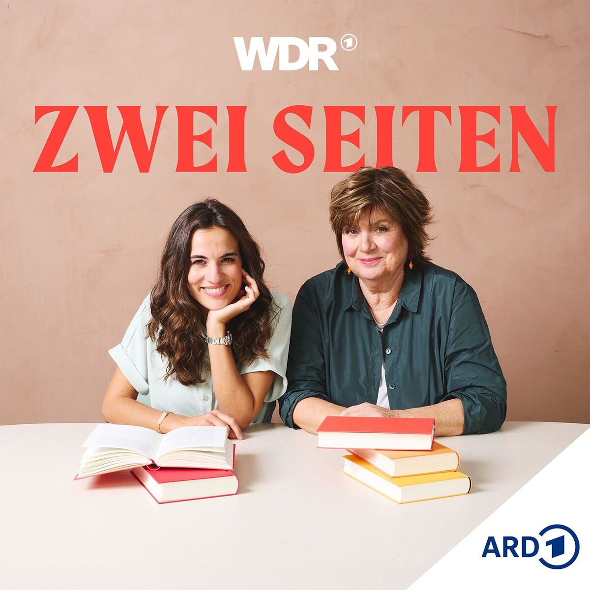 Show cover of Zwei Seiten - Der Podcast über Bücher | WDR