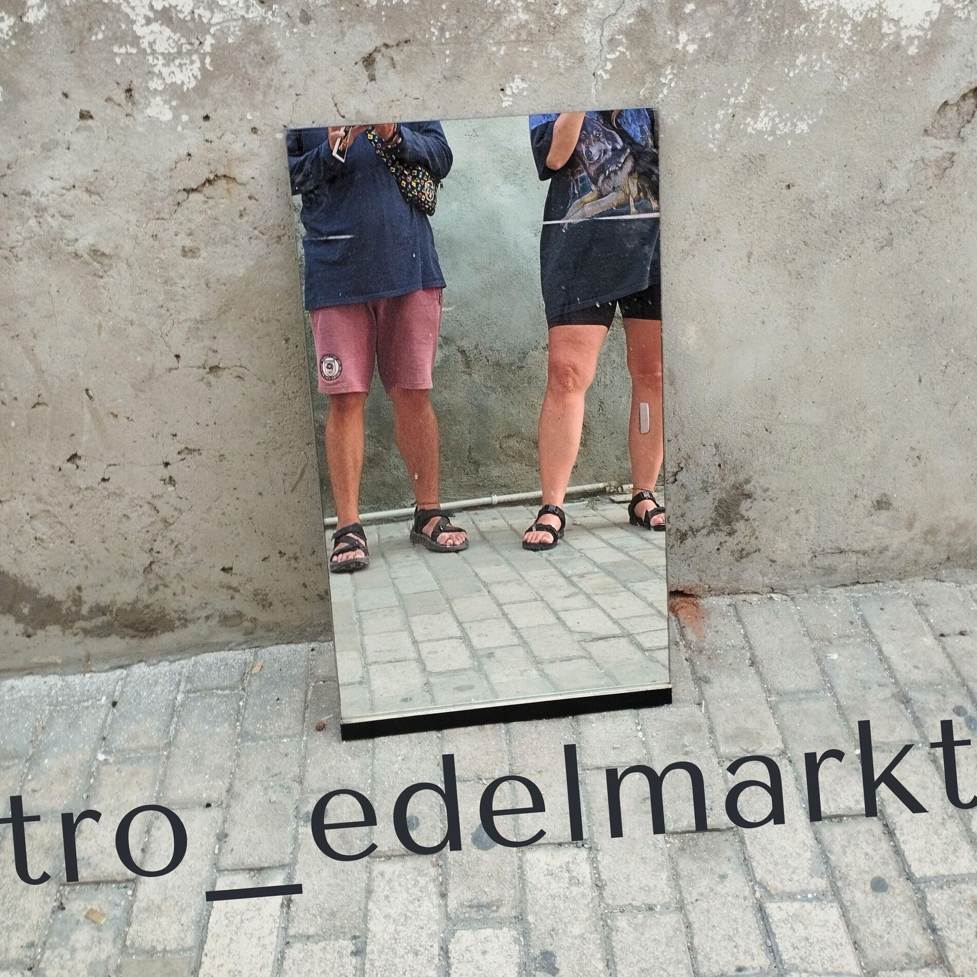 Show cover of tro_edelmarkt