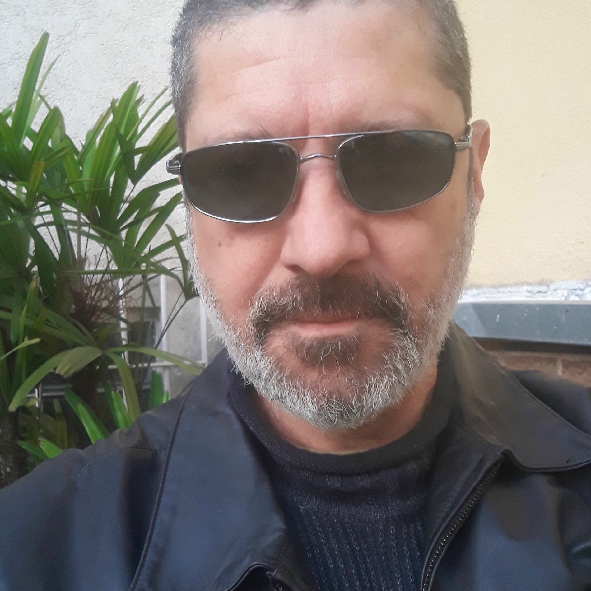 Show cover of Poesia & Poemas