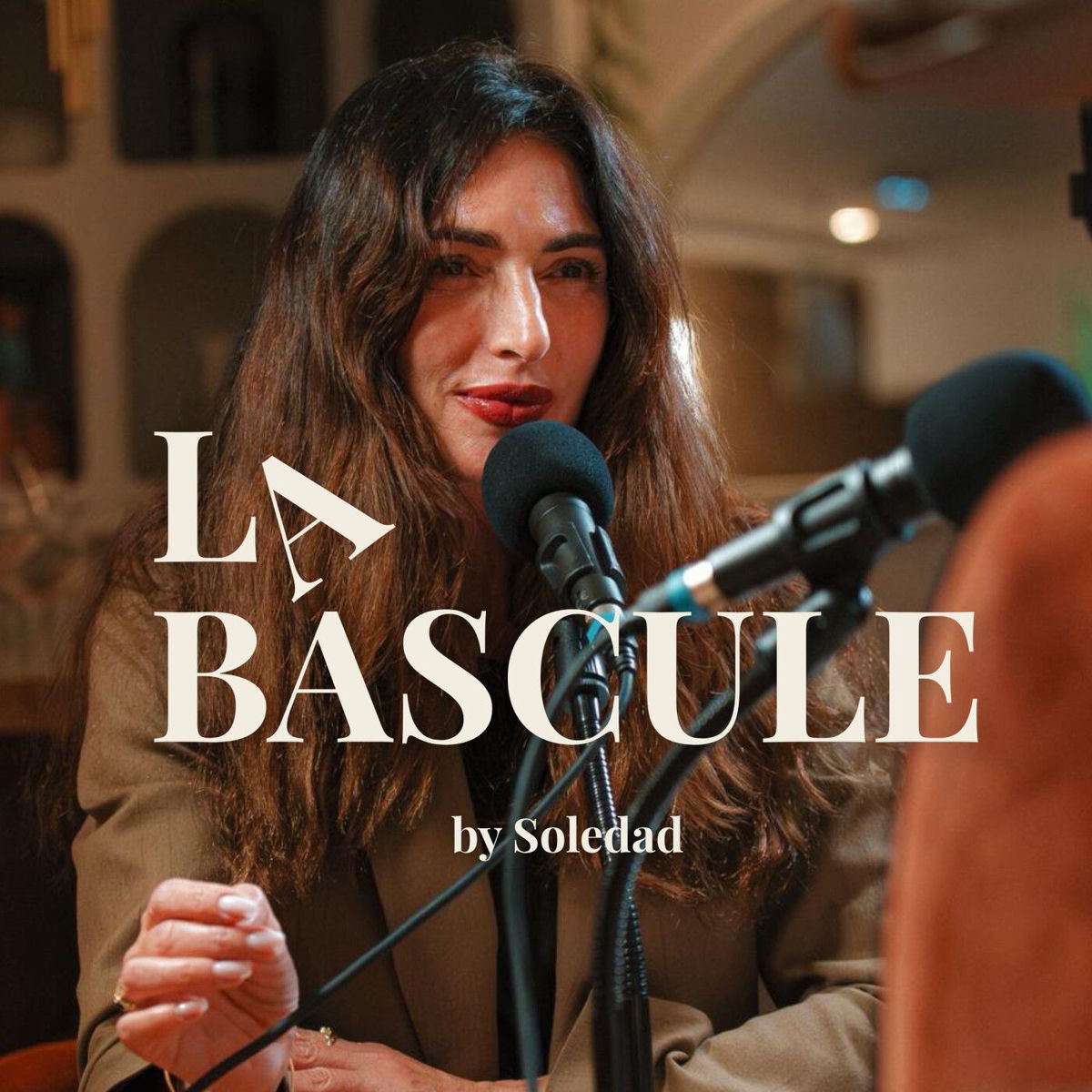 Show cover of LA BASCULE by Soledad