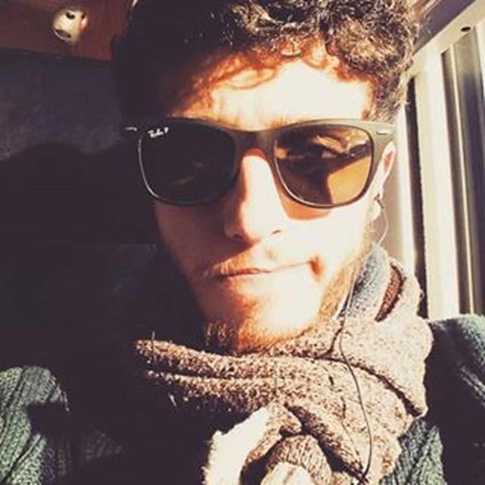 Deezer profile picture for @Nizar