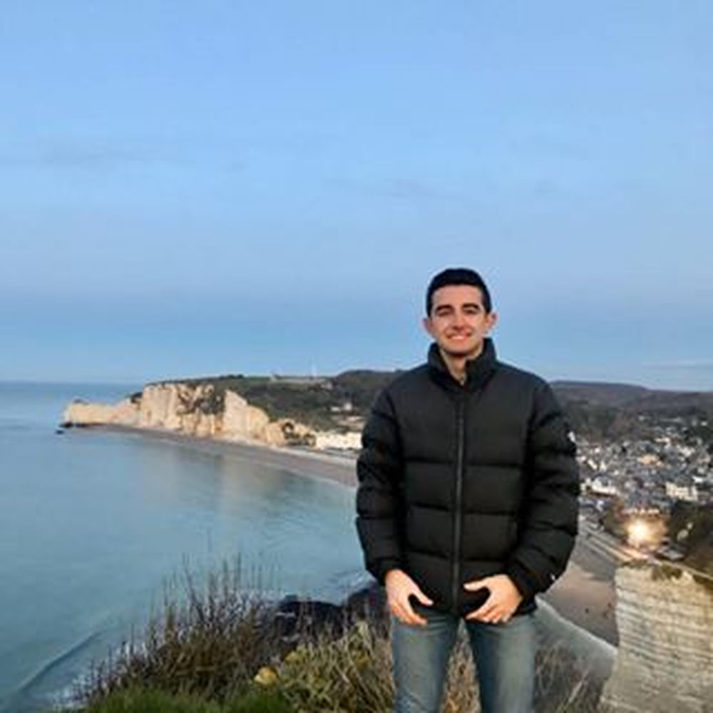 Deezer profile picture for @LLL