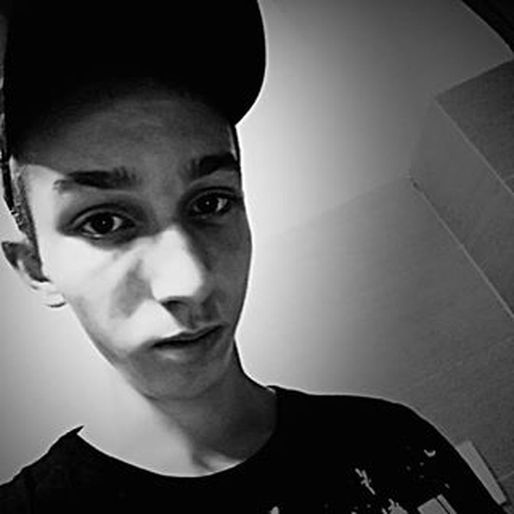 Deezer profile picture for @kagan