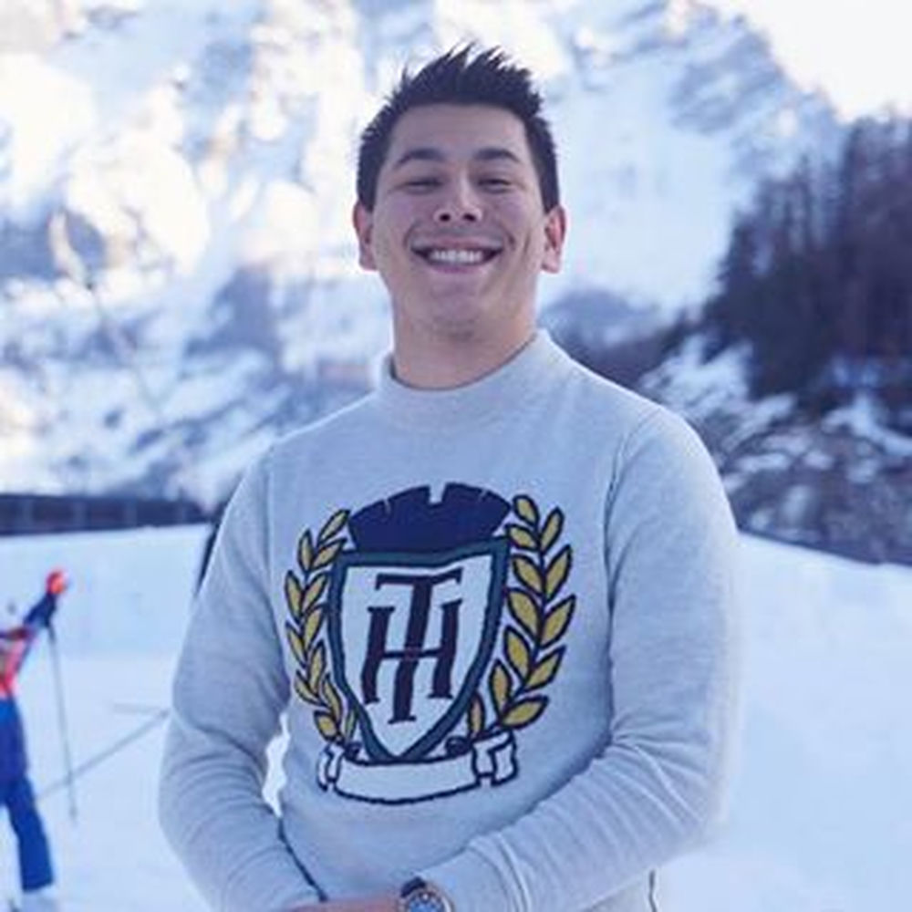 Deezer profile picture for @Sasha
