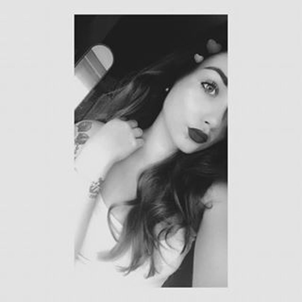 Deezer profile picture for @Amanda