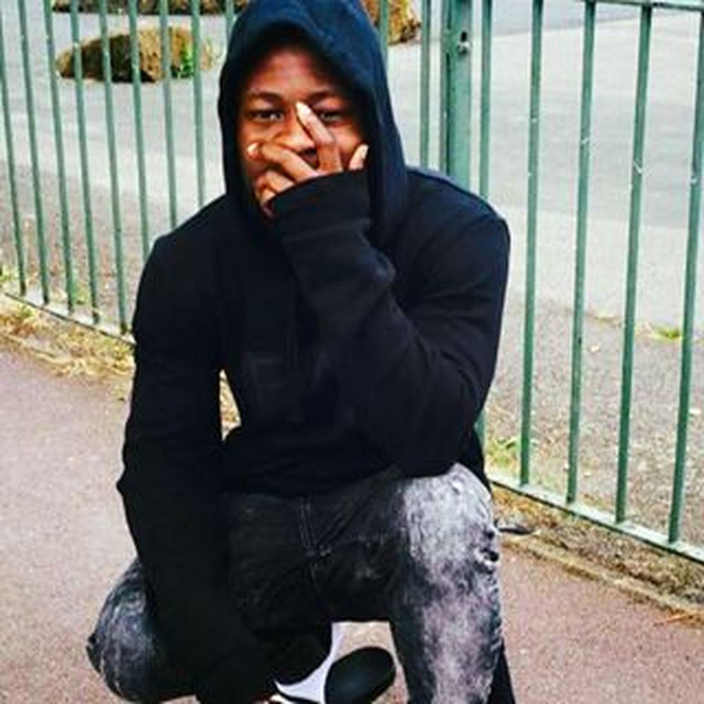 Deezer profile picture for @lyrical