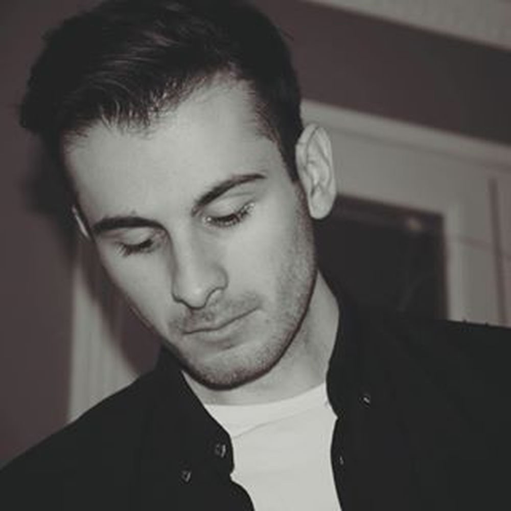 Deezer profile picture for @vANGUARD