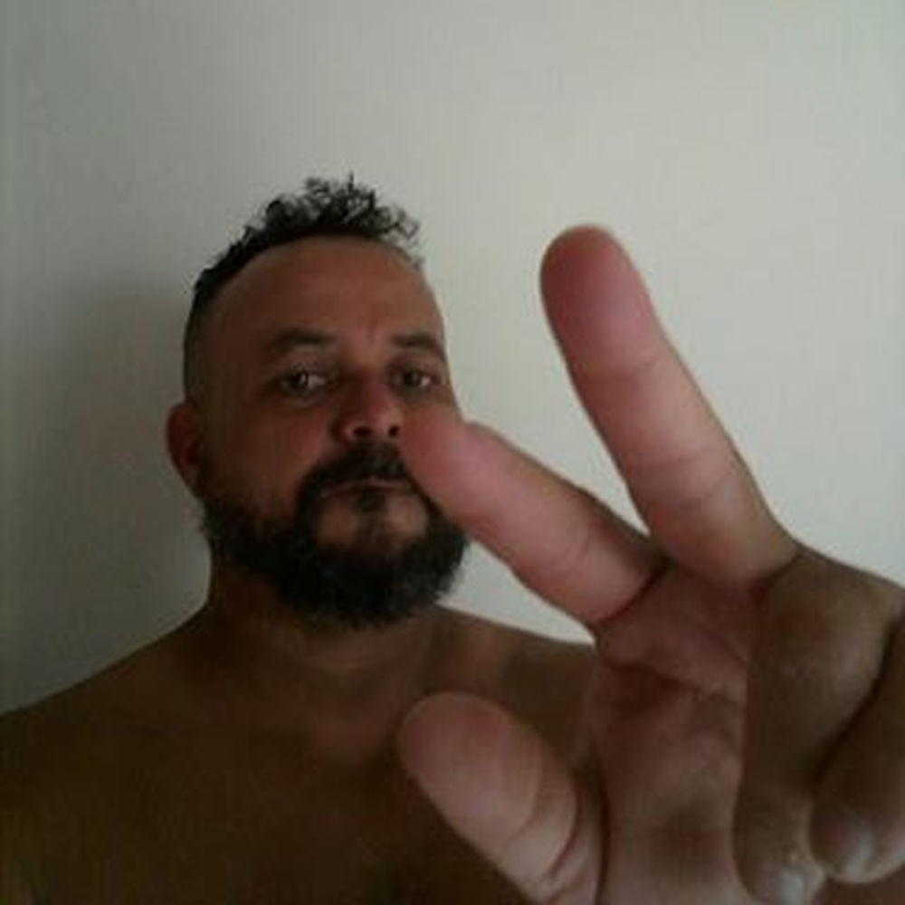 Deezer profile picture for @Renis