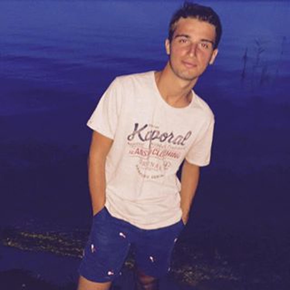 Deezer profile picture for @HUGE