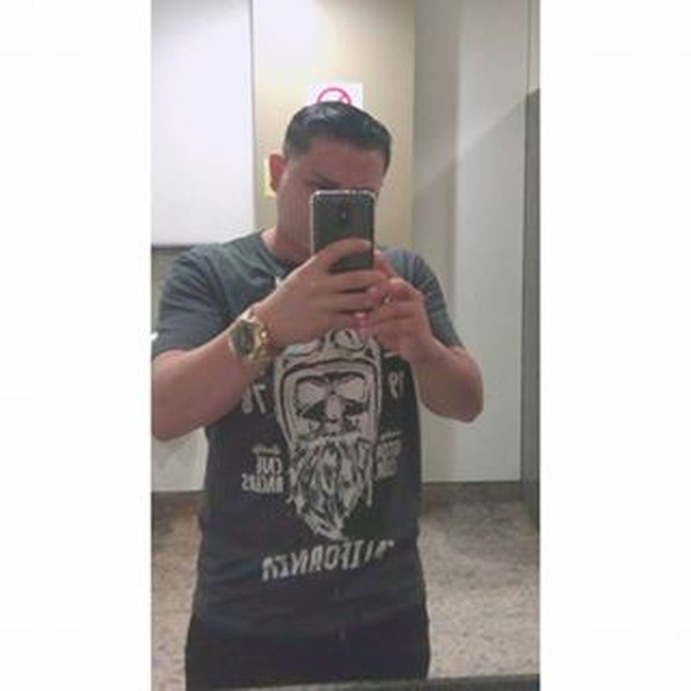 Deezer profile picture for @Leonan