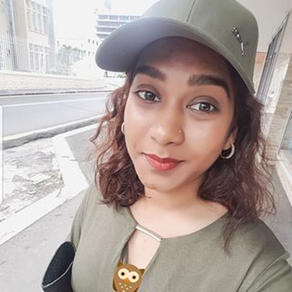 Deezer profile picture for @Zainab