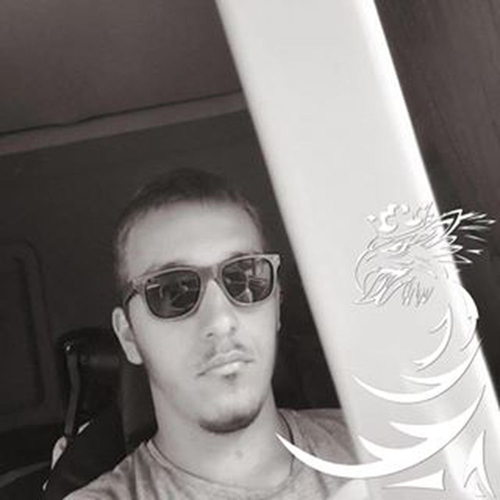 Deezer profile picture for @engel