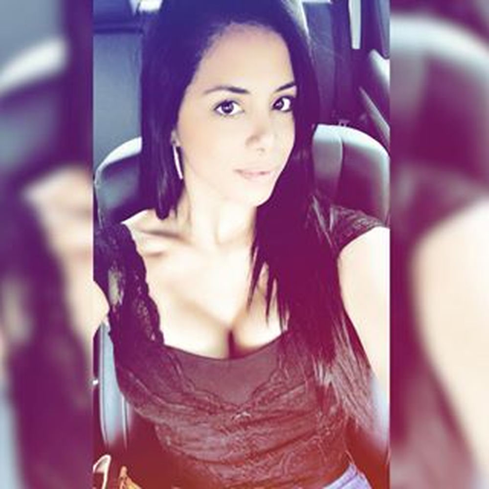 Deezer profile picture for @naila