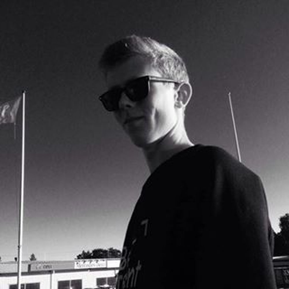 Deezer profile picture for @Zombie