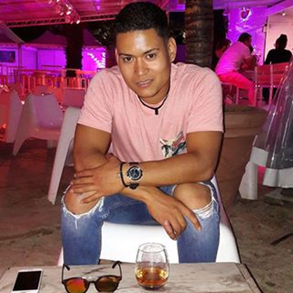 Deezer profile picture for @takeshi