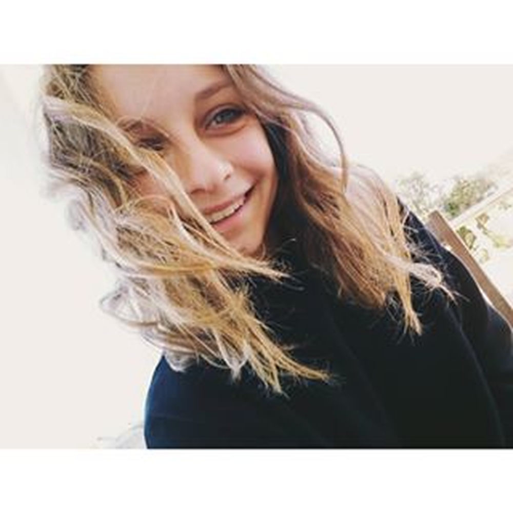Deezer profile picture for @Den