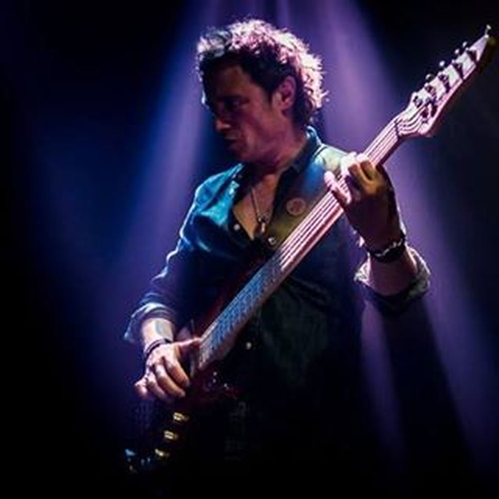 Deezer profile picture for @Pascal