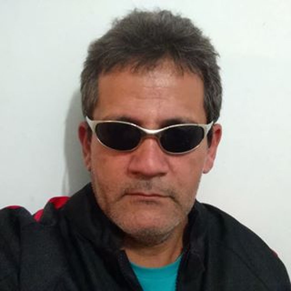 Deezer profile picture for @Bros