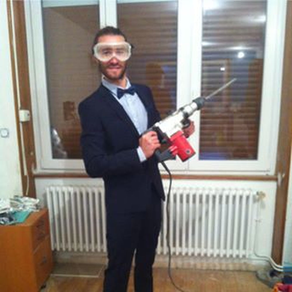 Deezer profile picture for @Amex