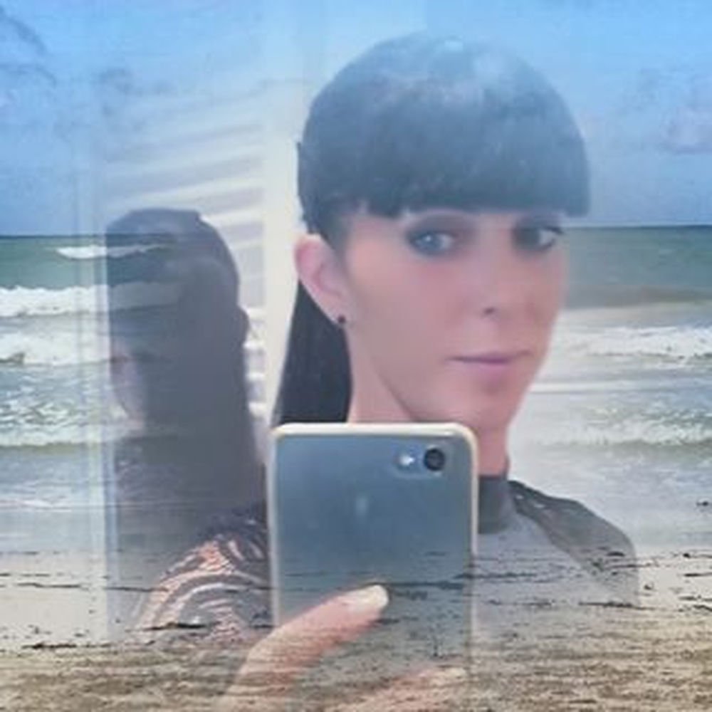 Deezer profile picture for @sam33