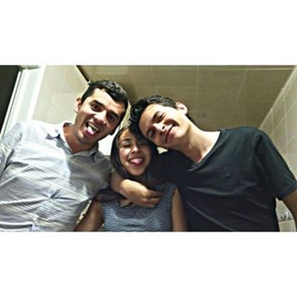 Deezer profile picture for @Pineda