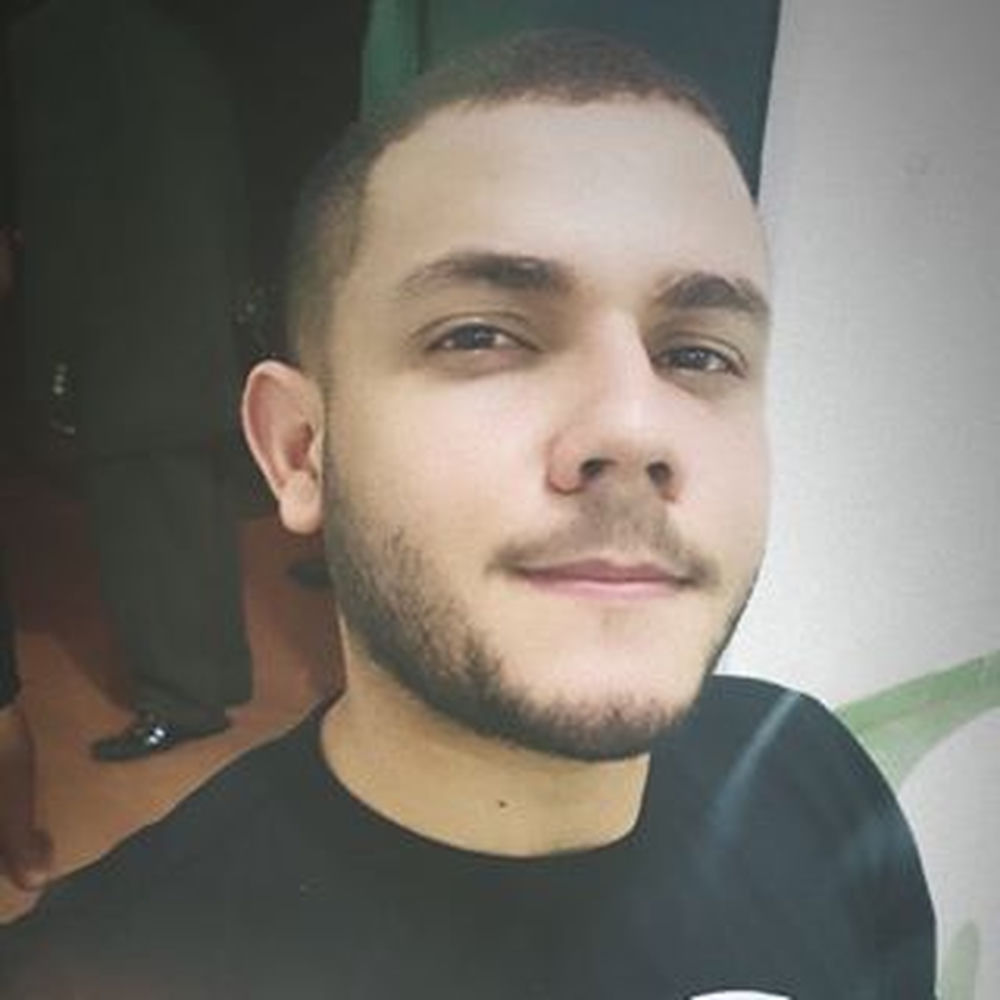 Deezer profile picture for @kalebe