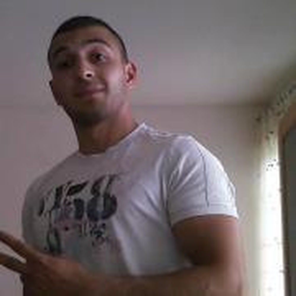 Deezer profile picture for @Talha
