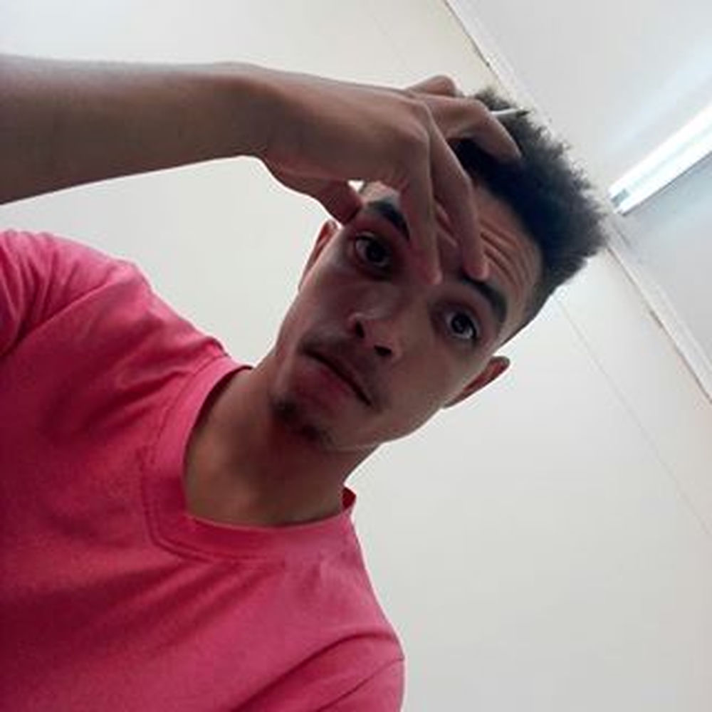 Deezer profile picture for @trendy