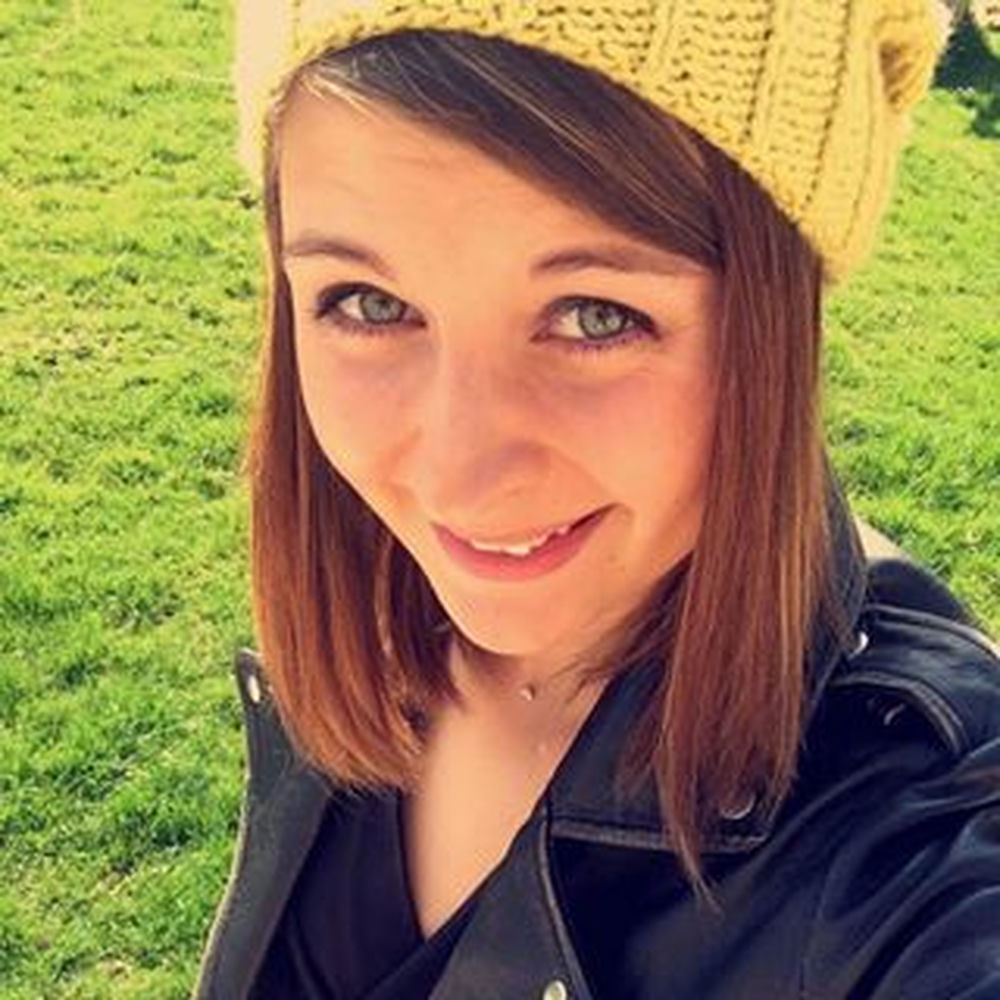 Deezer profile picture for @girl