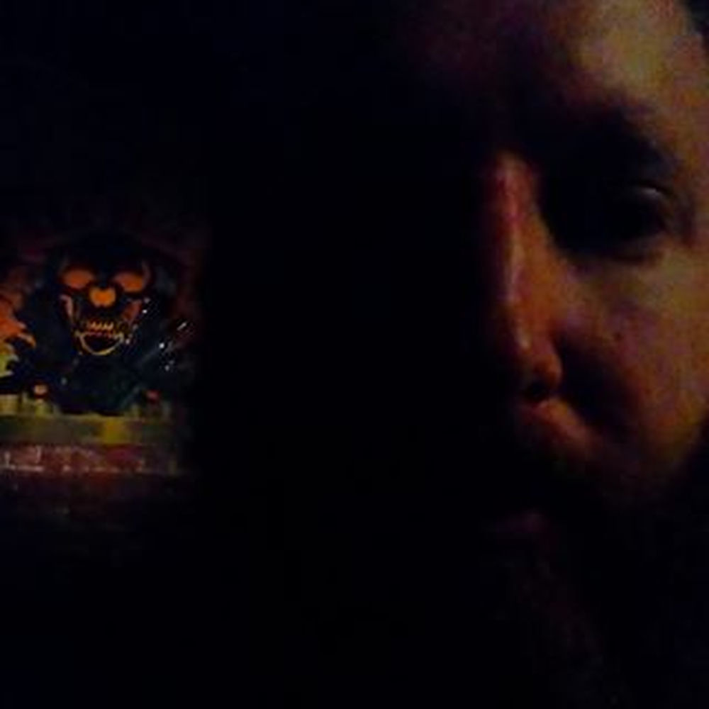 Deezer profile picture for @laying
